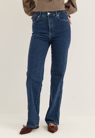 Moxy Straight