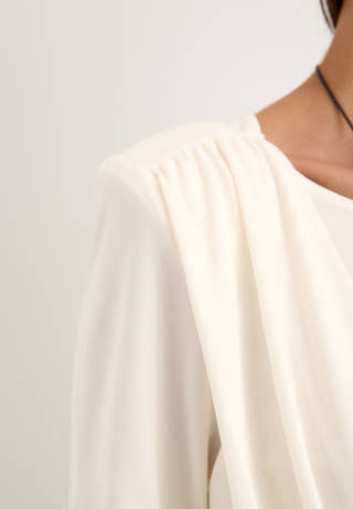 Drapy Top White
