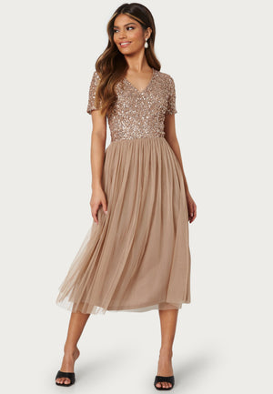 Short Sleeve Sequin Embellished Midi Dress