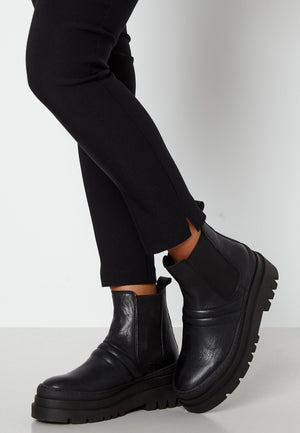 Dema Short Boot