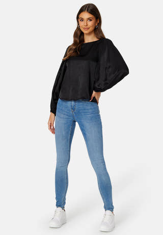 Round Neck Balloon Sleeve Blouse