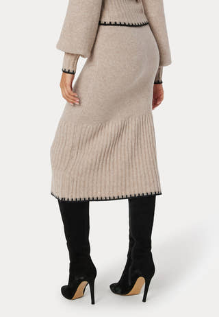Contrast Edge Knitted Skirt