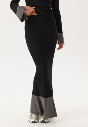 Contrast Rib Knitted Skirt