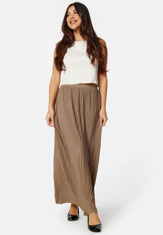 Pleated Maxi Skirt
