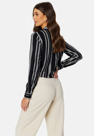 Leona knot shirt