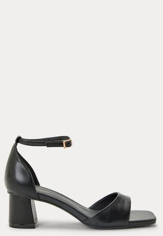 Low Heel Sandal