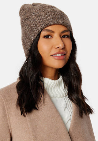 Malin knitted hat