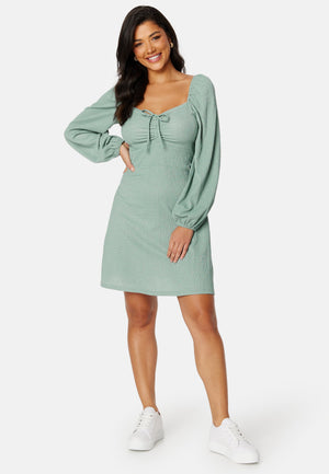 Manda puff sleeve dress
