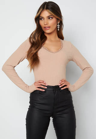 Meg lace top