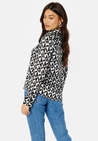 Nicole shirt