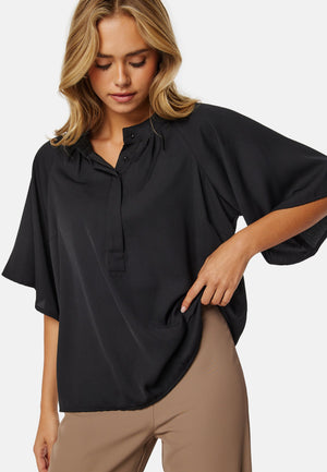 Noa Blouse