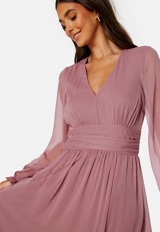 Delilah prom dress