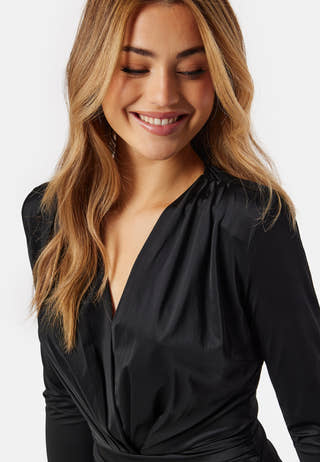 Slit V-neck stretchy gown