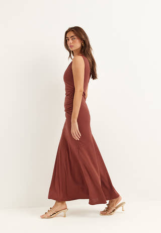 One shoulder dress