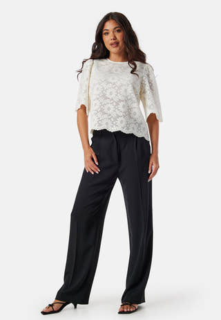 Round Neck Lace Blouse