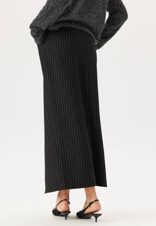 Slit Tailored Skirt