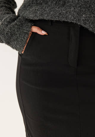 Stretchy Suit Skirt