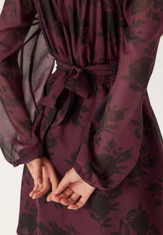 Sweetheart L/S Dress