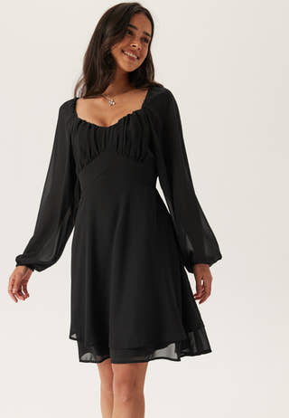 bubbleroom-sweetheart-ls-dress_7_c43f8114-acdb-47d2-abc7-2450d120d4e2