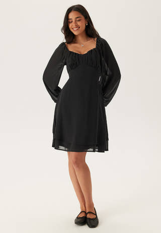 Sweetheart L/S Dress