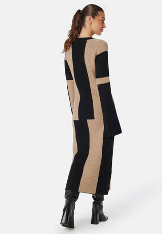 V-neck Knitted Midi Dress