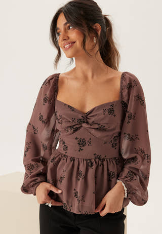 Twist Detail Blouse