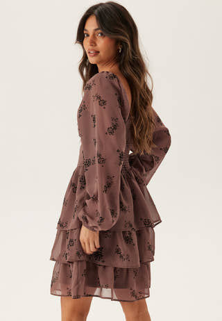 Twist Detail Flounce Dress