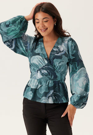 V-neck L/S Blouse