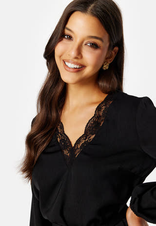 Vallie lace dress
