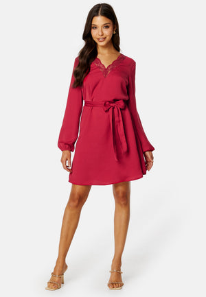 Vallie lace dress