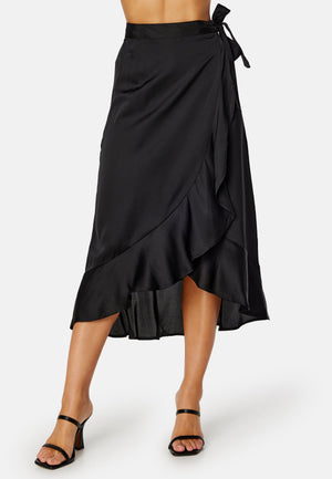 Villima satin skirt