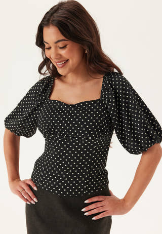 Volume Sleeve Top