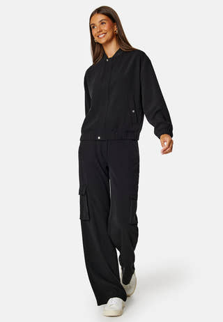 Zandra Bomber