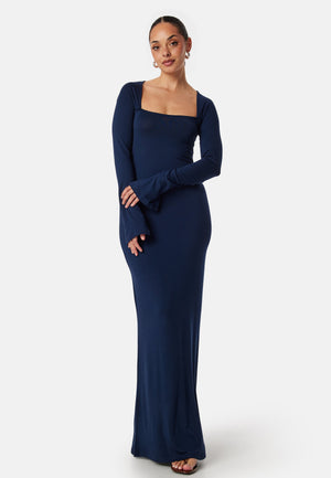 Square Neck L/S Maxi Dress