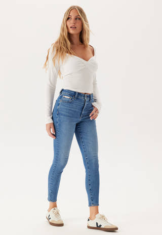 High Rise Skinny Ankle Jean Wild
