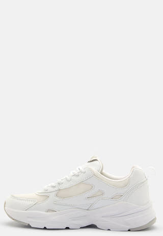 Novarra Sneakers