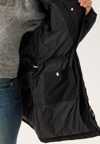 Active Cloud Coat