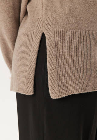 Herringbone Detail Rollneck