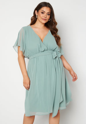 Flutter Sleeve Chiffon Midi Dress