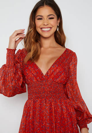 Ditsy Long Sleeve Shirred Midi Dress