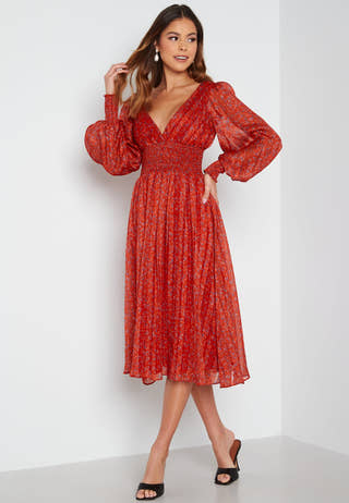 Ditsy Long Sleeve Shirred Midi Dress