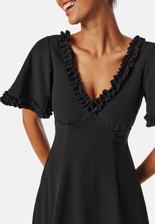 Flutter Sleeve Frilly Midi Dre