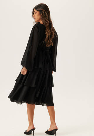 Long Sleeve Tiered Midi Dress