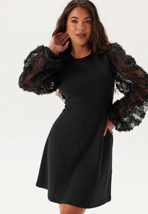 3D Floral Sleeve Short Dress