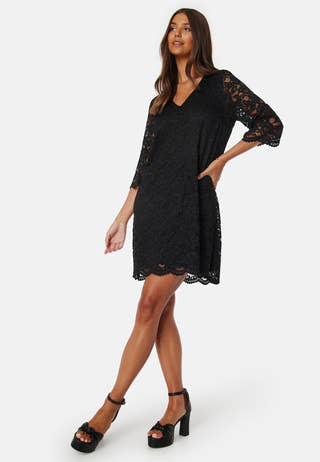 Belinda lace dress