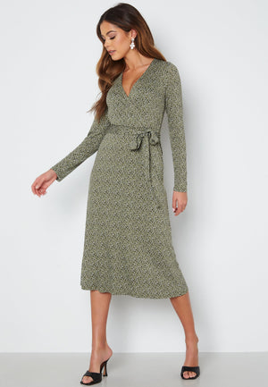 Katrine wrap dress