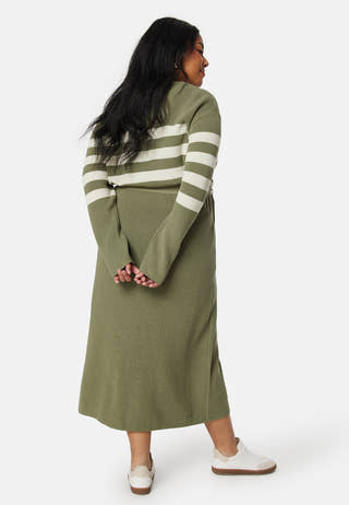 Striped O-neck  Knitted Dress