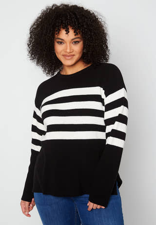 Striped O-neck  Knitted Sweater