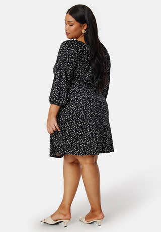 Soft Puff Sleeve Dress