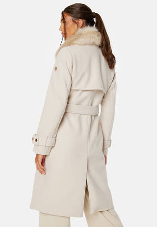 Margo Coat
